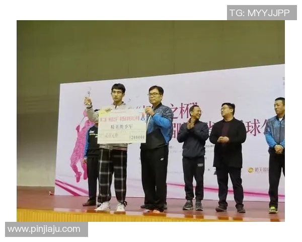 成都羽毛球队与西安羽毛球队赛后分析个人能力的全面对比与总结 成都羽毛球队与西安羽毛球队赛后分析个人能力的全面对比与总结