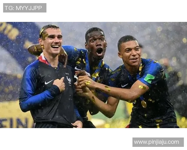 格列兹曼在足球世界的辉煌历程与未来展望分析