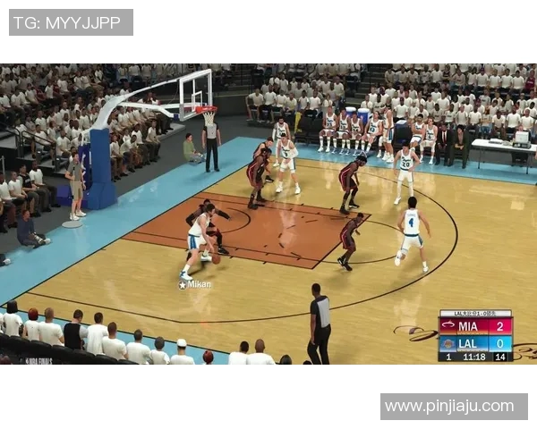 湖人对决热火季后赛精彩瞬间回顾与战术分析