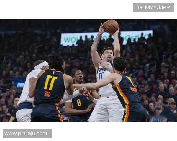 雷霆与独行侠激战回顾2018年最后一场精彩对决的精彩瞬间与数据分析