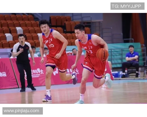 辽篮对阵四川的精彩对决揭示了CBA季后赛的激烈竞争与球队实力的较量