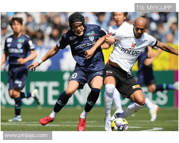 长崎航与甲府风的激烈对决展现足球魅力与团队精神的完美结合