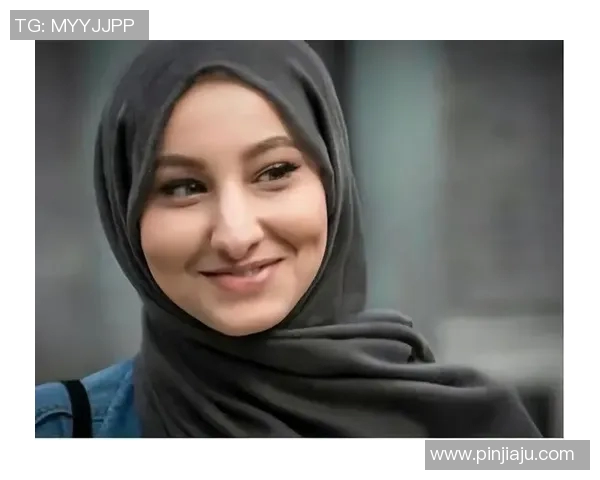 马丁内斯的传奇之路：从草根到世界足球舞台的辉煌历程