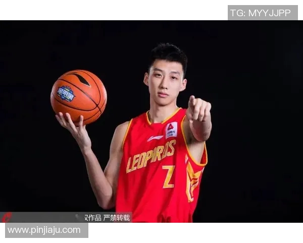 赵岩昊的篮球之路从青涩少年到CBA明星的成长故事与未来展望
