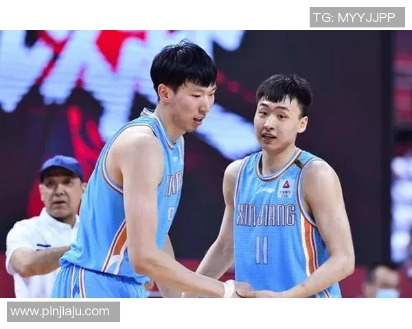 齐麟:从篮球新星到职业生涯的辉煌之路探索与成长的故事 齐麟:从篮球新星到职业生涯的辉煌之路探索与成长的故事