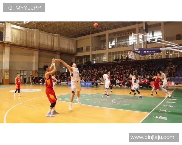 1月13日北京队迎战八一队期待一场精彩的篮球对决与激情碰撞