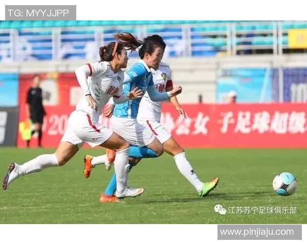 上海女足迎战大连权健展现巾帼风采争夺女超联赛荣誉