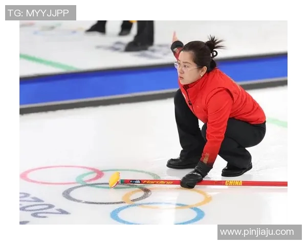 女子冰壶对决中国队挑战瑞典队展现冰上智慧与团队默契 女子冰壶对决中国队挑战瑞典队展现冰上智慧与团队默契